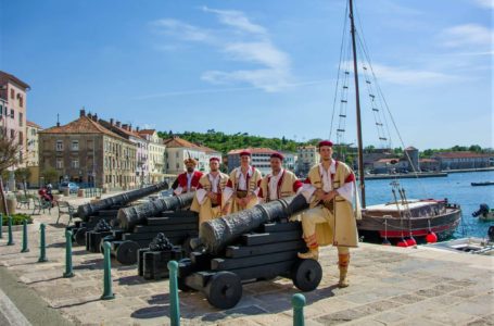 Otkrijte Senj