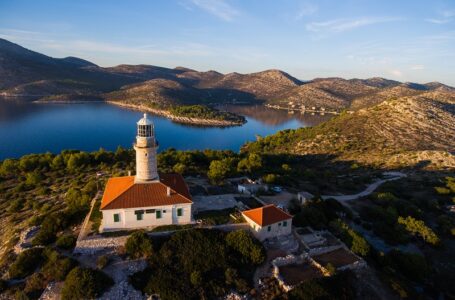Svjetionici arhipelaga Lastovo