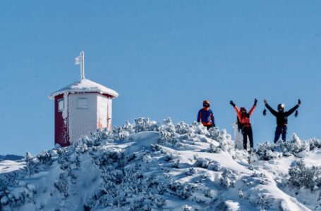 Tradicionalni zimski uspon na Dinaru u organizaciji HPK Sv. Mihovil